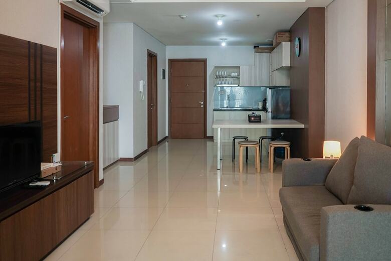 Sea View 2br Apartment At Green Bay Condominium