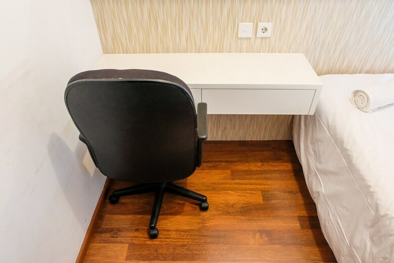 Minimalist And Luxurious 2br Serpong Greenview Apartment