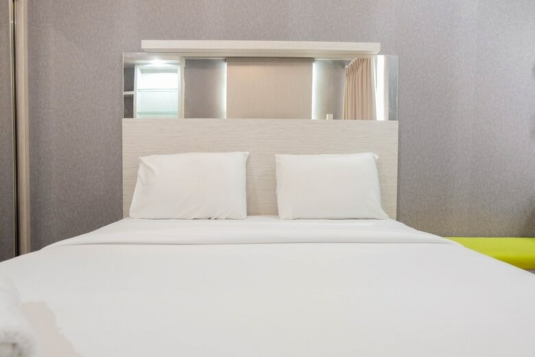 Comfy And Cozy Studio Akasa Pure Living Apartment