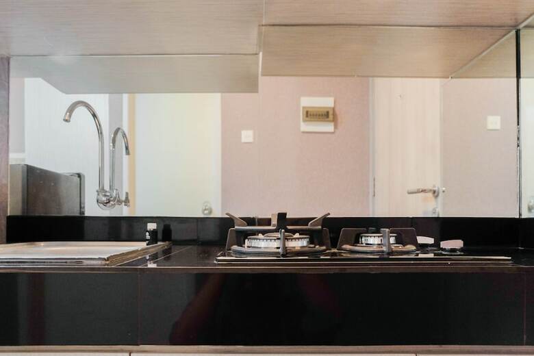 Comfy And Cozy Studio Akasa Pure Living Apartment