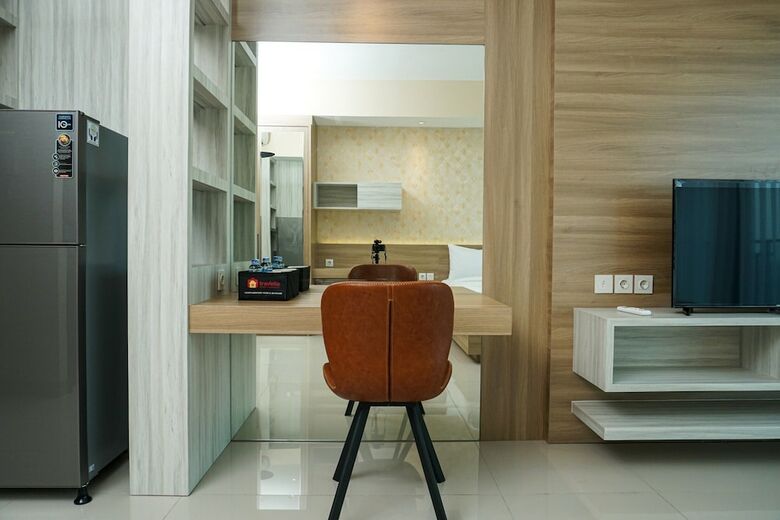 Cozy Studio Apartment At Nine Residence Connected To Mall