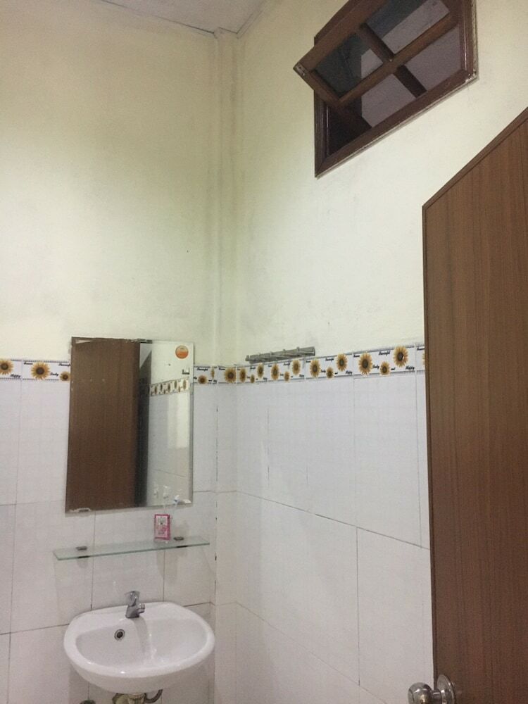 Hotel Oyo 977 Minh Duc Guest House