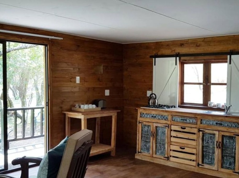 Hotel River Rock Guesthouse