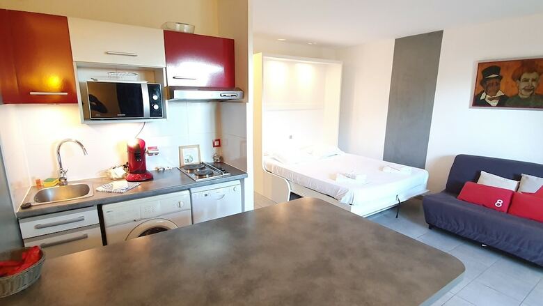Apartamento T1 Confort Piscine Wifi Park Rdj