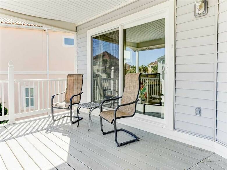 Ocean Walk, 2 Bedrooms, Sleeps 6, Ocean Views, New Pool
