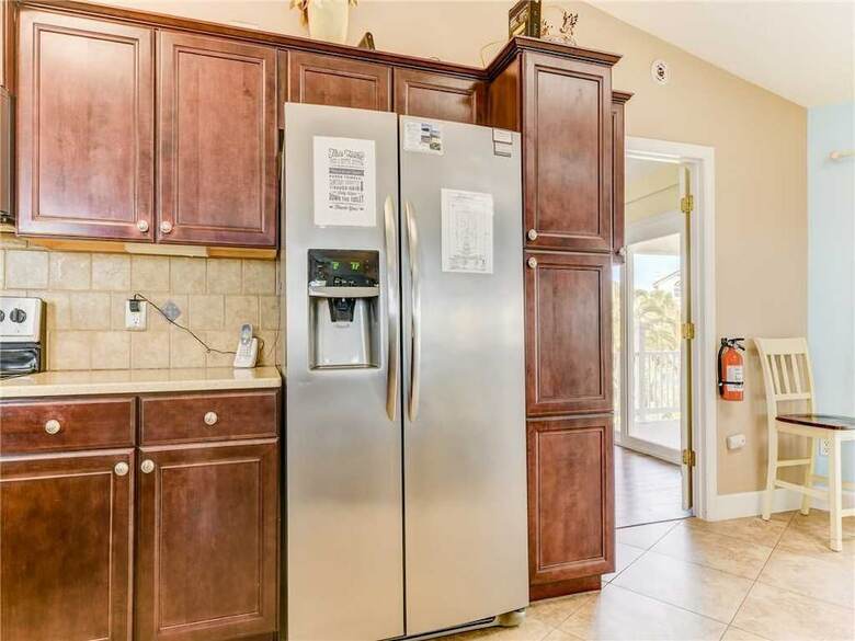 Ocean Walk, 2 Bedrooms, Sleeps 6, Ocean Views, New Pool