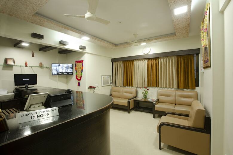 Hotel Surya Prakash