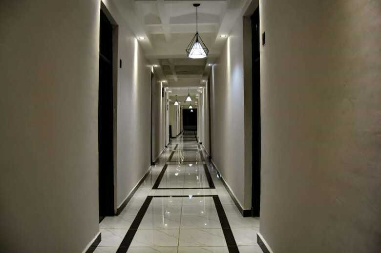 The Hotel Ezri
