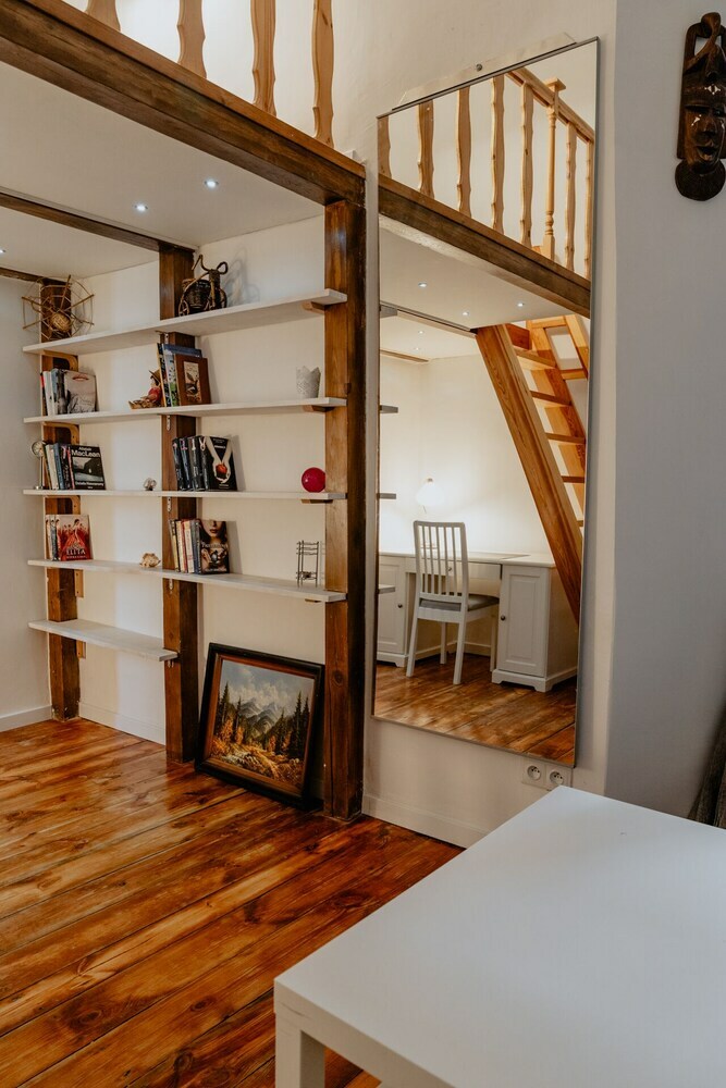 Apartamentos Warsaw Concierge Loft Chmielna