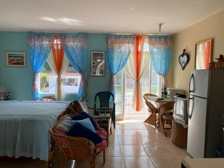Beautiful 1-bed Studio Apartment