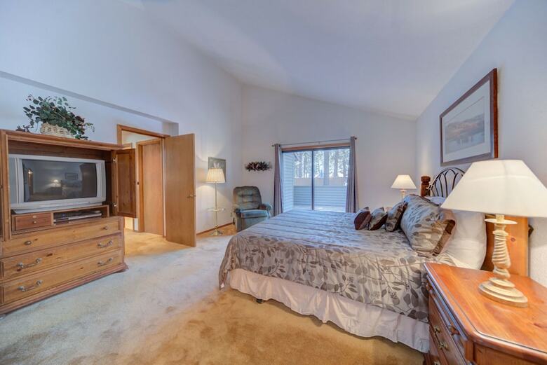 Diamond Peak Lane By Village Properties At Sunriver