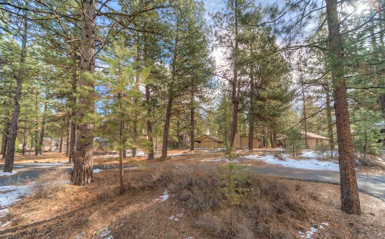 Coyote Lane By Village Properties At Sunriver