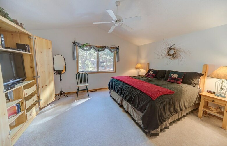 Coyote Lane By Village Properties At Sunriver