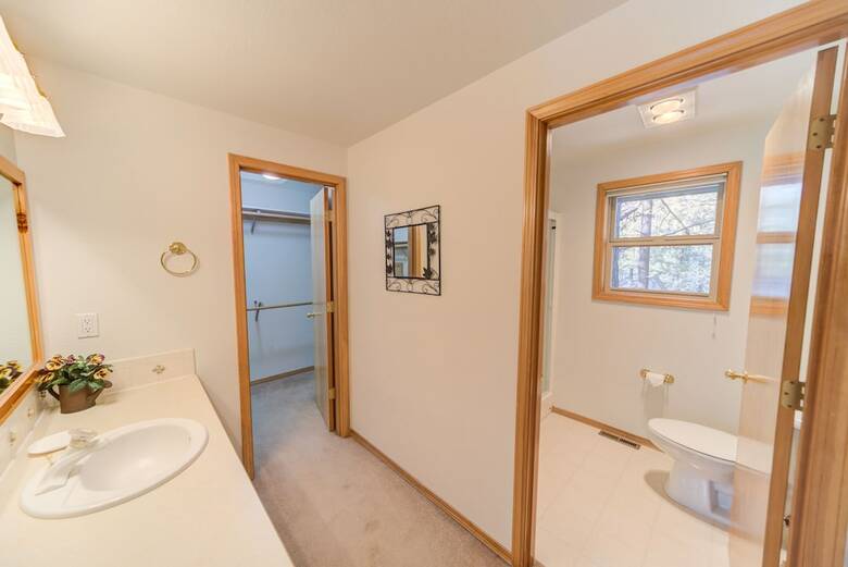 Coyote Lane By Village Properties At Sunriver
