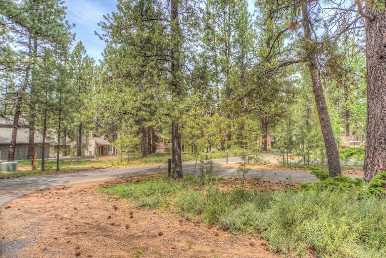 Coyote Lane By Village Properties At Sunriver