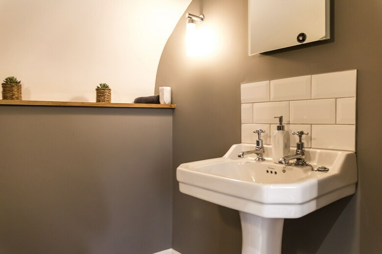Lady Tenby - 2 Bedroom Luxury Apartment