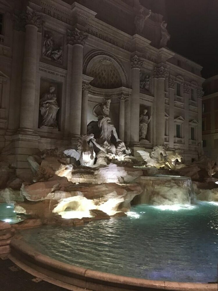 Apartment With 3 Bedrooms In Roma, With Wifi