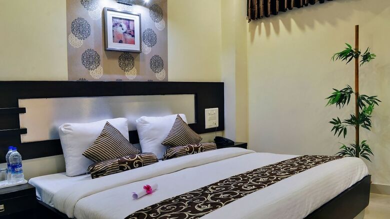 Regal Hotel