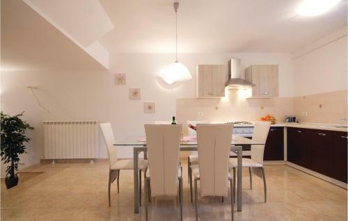 Holiday Home Pula 24