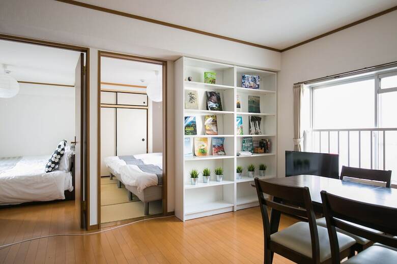Hakata Apartment 8b