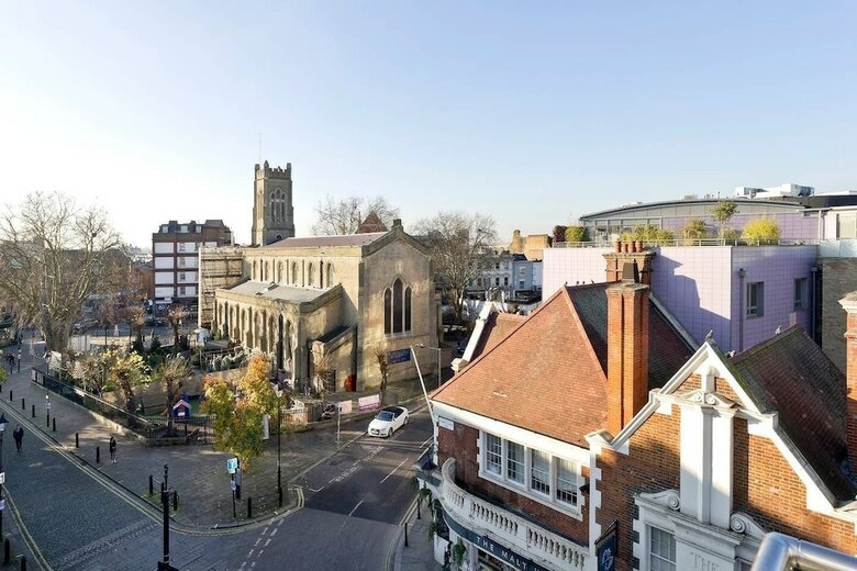 Apartamento Bright 2 Bed Flat With Terrace, 4 Mins From Tube