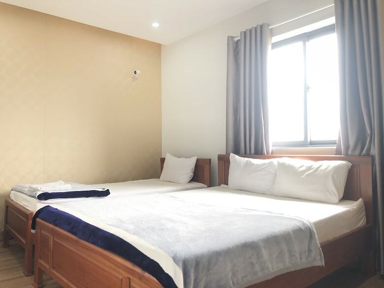 Hotel Oyo 988 Quynh Anh Motel
