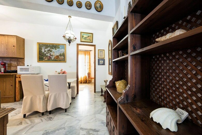 Ricos Two Bedroom Apartment - Naoussa Paros