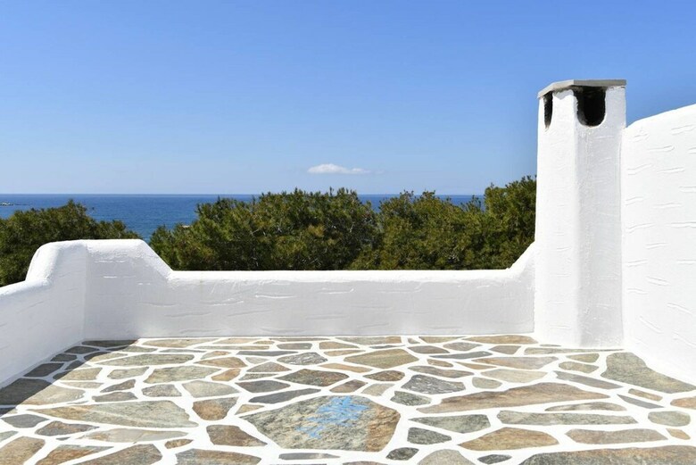 Santa Flora 3 Bedroom House Parikias Edge