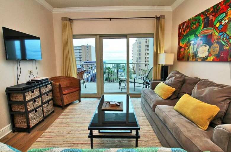 Crystal Tower By Youngs Suncoast
