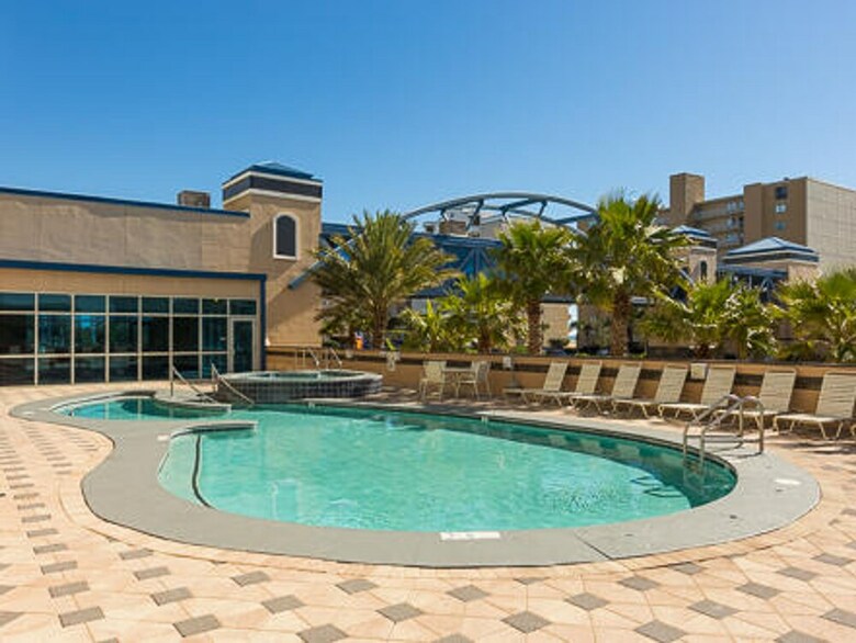 Crystal Tower By Youngs Suncoast