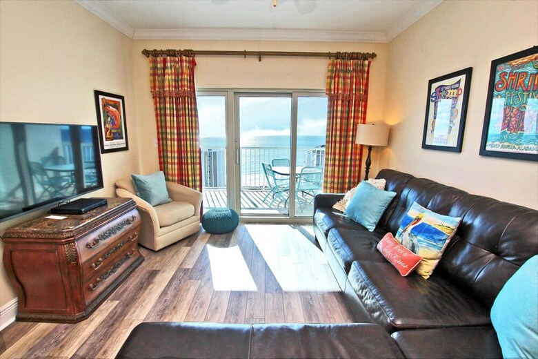 Crystal Tower By Youngs Suncoast