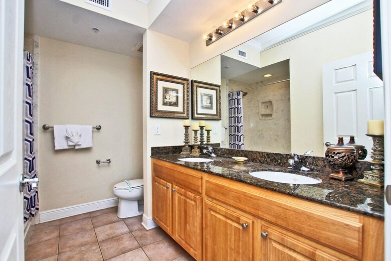 Crystal Tower By Youngs Suncoast