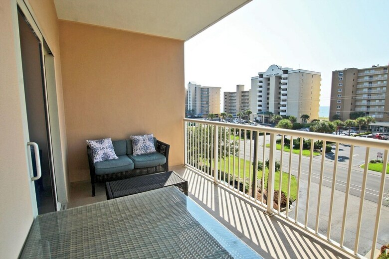 Crystal Tower By Youngs Suncoast