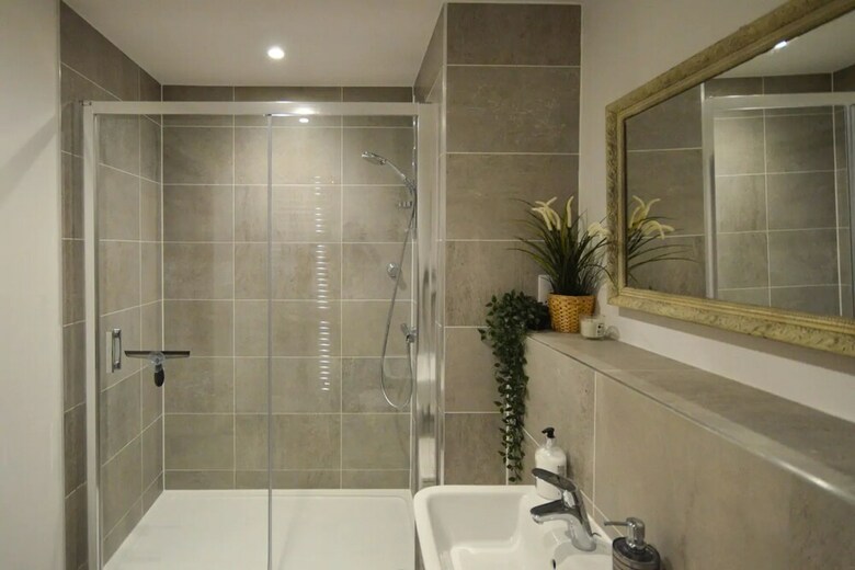 Apartamento Modern 2 Bedroom Flat In The Stylish Paintworks