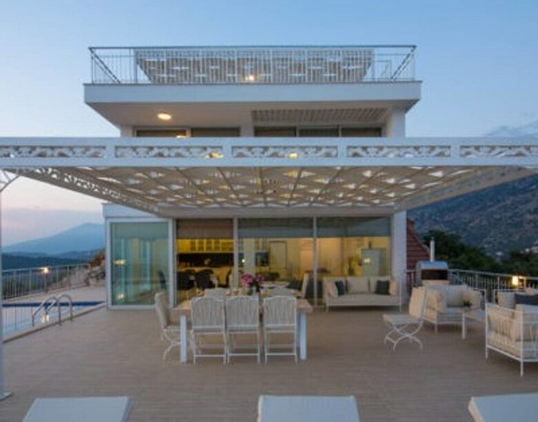 Villa Infinity, Kalkan