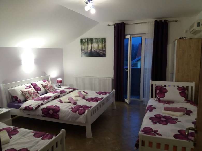 Hotel Guest House Macic