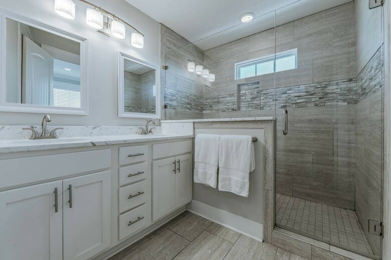 Villa Oceanside Paradise - Ultra-modern Beach Townhouse