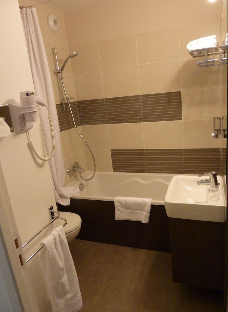 Forme-hotel & Spa Montpellier Sud-est - Parc Expositions - Arena