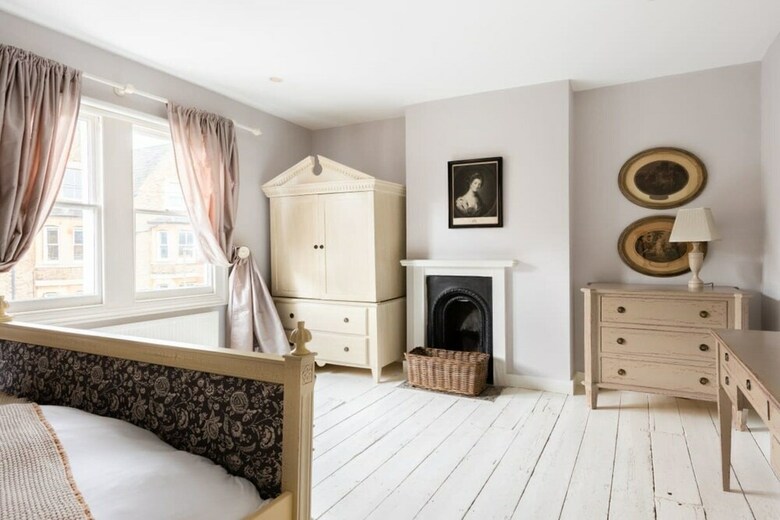 The Writers Townhouse - Beautiful 4bdr In Jericho