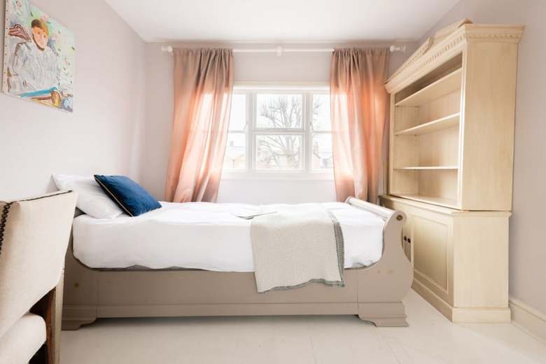 The Writers Townhouse - Beautiful 4bdr In Jericho