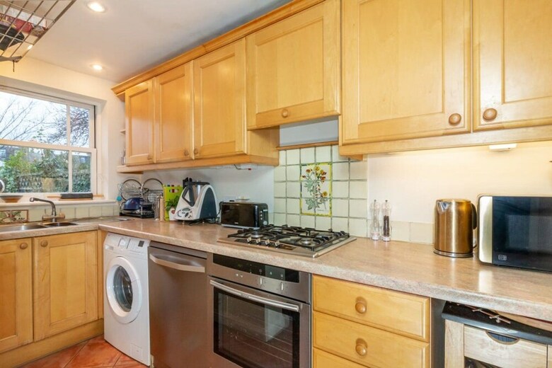 The River Cam Escape - 5bdr With Private Pond & Garden