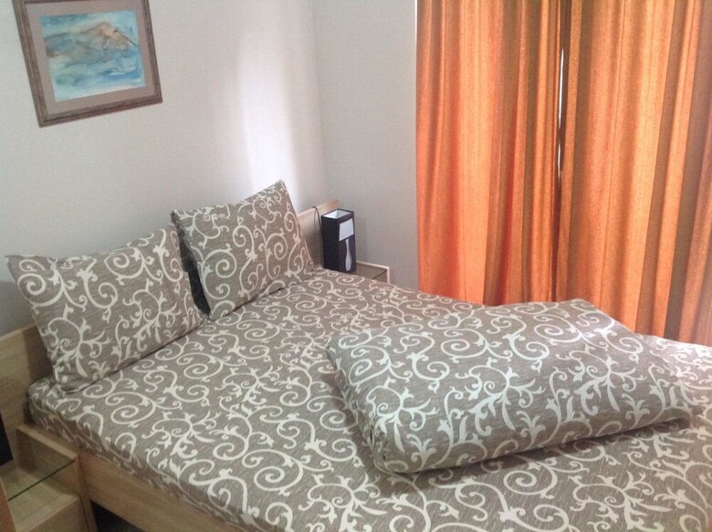 Franeta One-bedroom Apartment, Second Floor, Garden View No.6