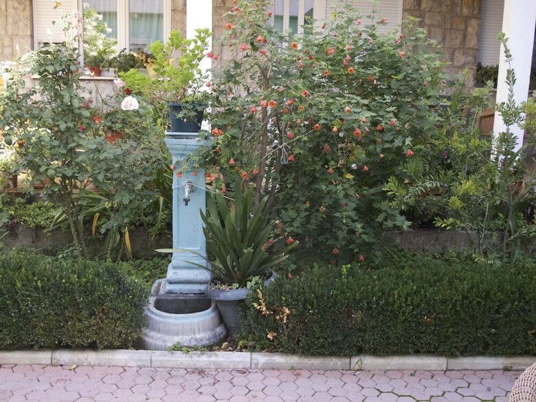 Boskovic Two-bedroom Apartment With Terrace