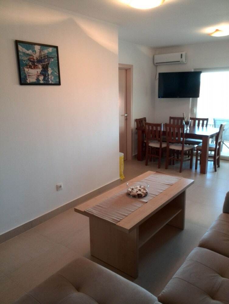 Apartments Bellator