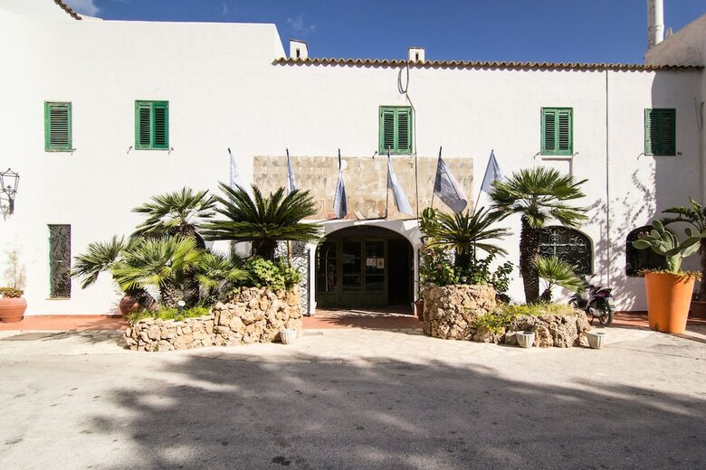 Residencia Calampiso San Vito Lo Capo Resort