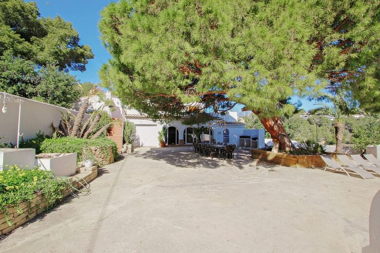 Villa Quisa - Country House In Benissa