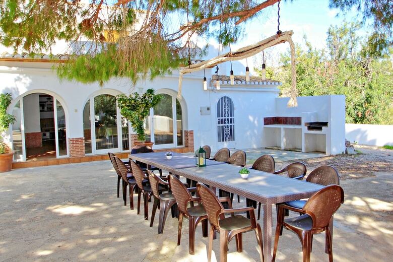 Villa Quisa - Country House In Benissa
