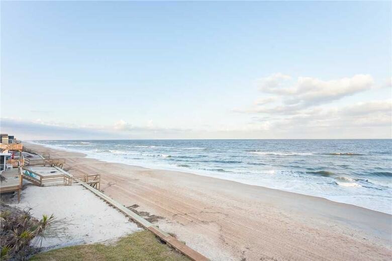 Napping Turtle, 3 Bedrooms, Ocean Front, Wireless Internet, Sleeps 9