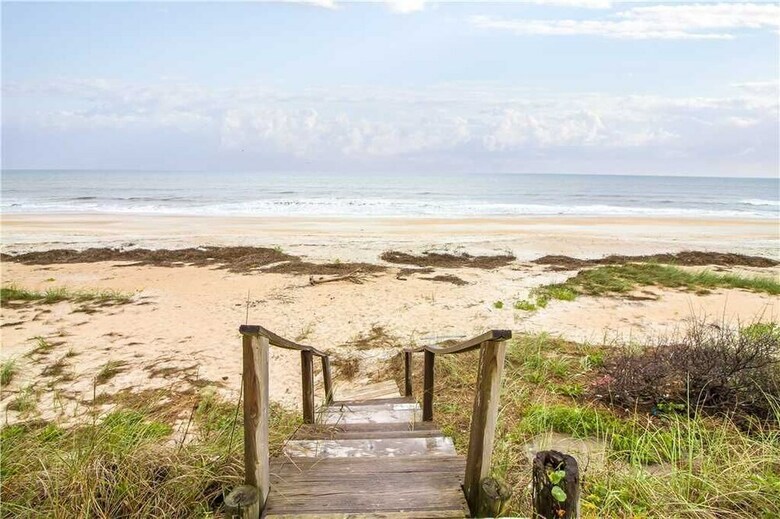 Ponte Vedra Beach Cottage, Beach Front, Sleeps 4, 2 Bedrooms, Wifi