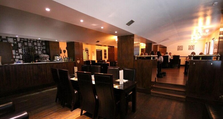 Oyo The Thistle Hotel